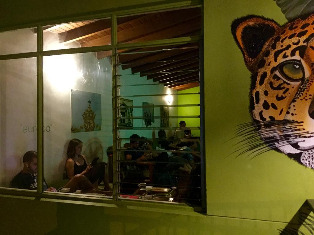 Saman Hostel เมเดยิน ภายนอก รูปภาพ
