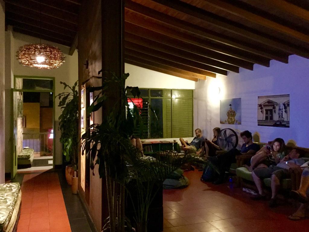 Saman Hostel เมเดยิน ภายนอก รูปภาพ