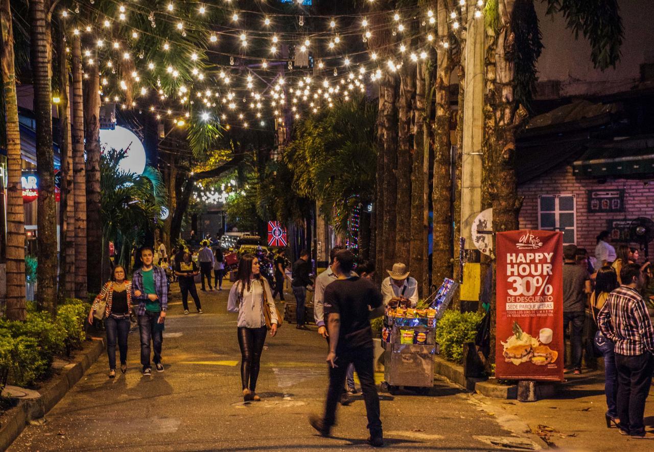 Saman Hostel เมเดยิน ภายนอก รูปภาพ